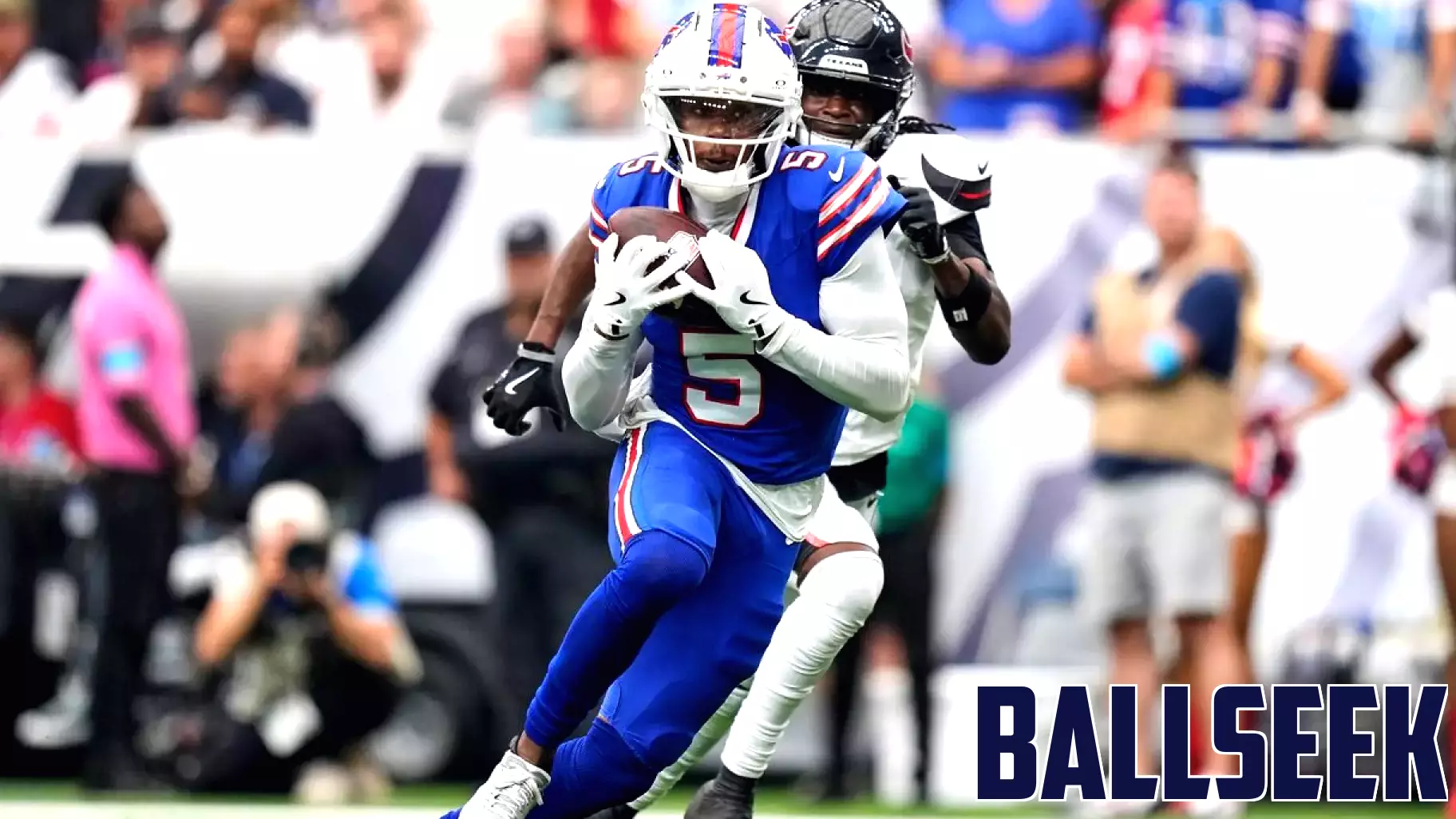 Buffalo Edges Houston in High-Scoring Season Opener