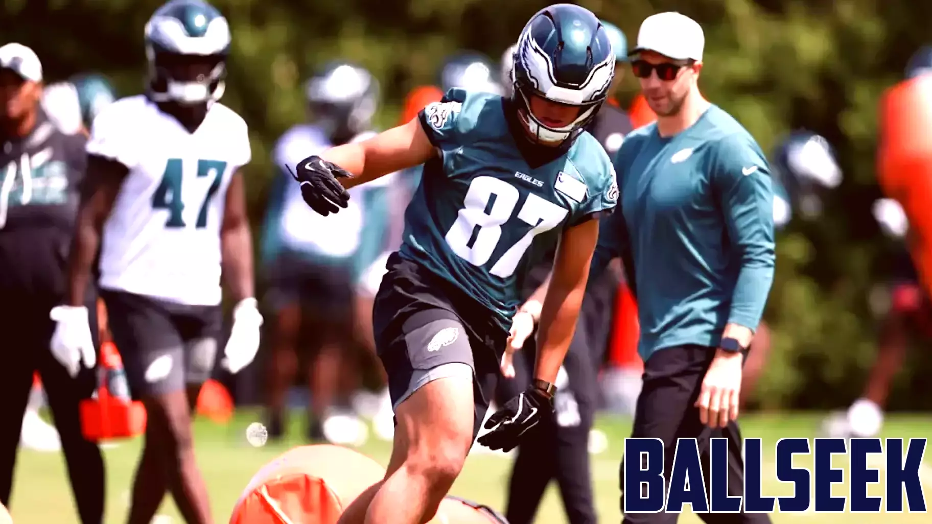 Eagles Hit With Bad Injury Update on Rookie Tight End Eli Stowers