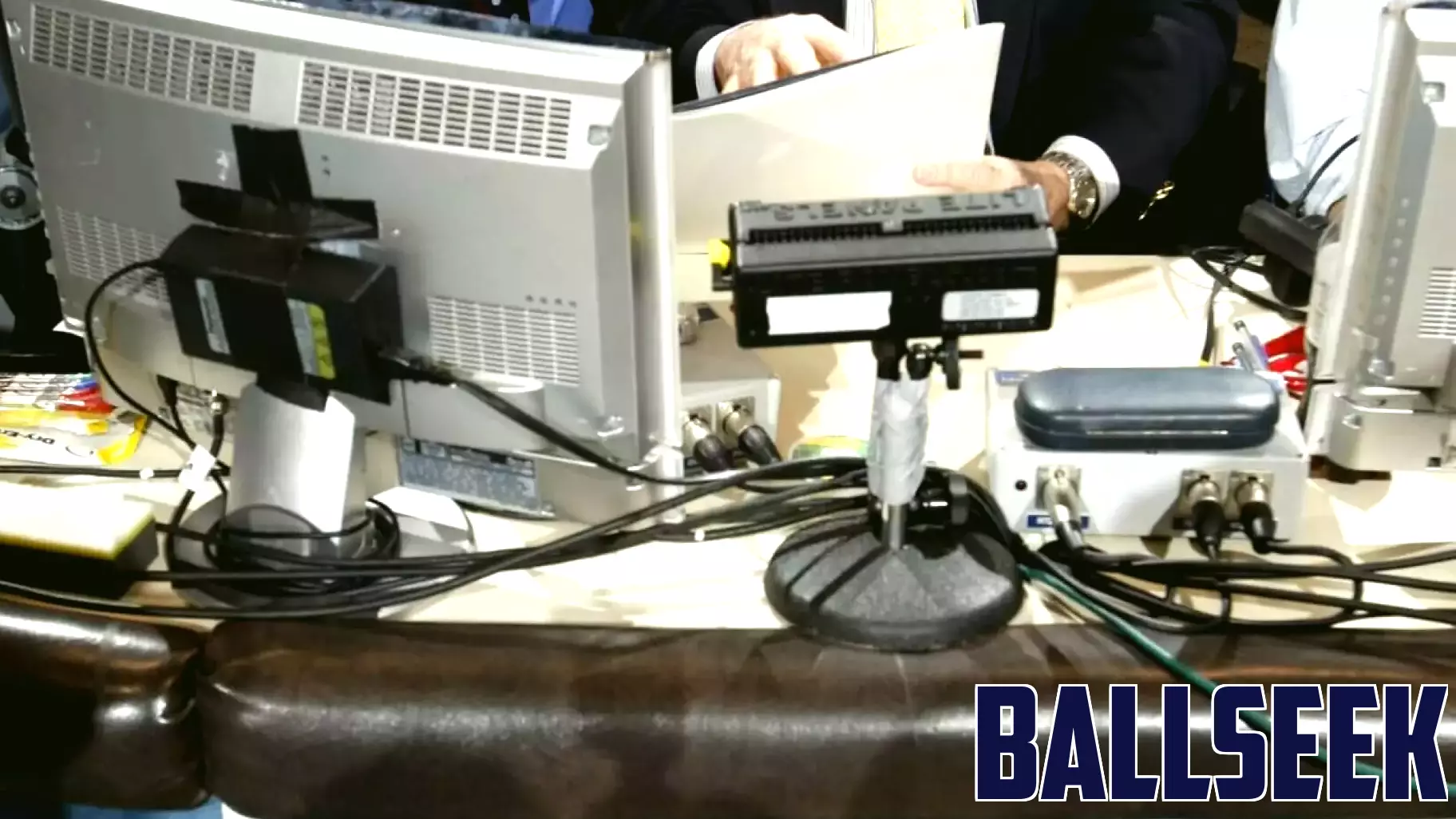Remembering Mike Patrick: A Legendary Voice in Sports Broadcasting