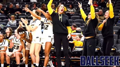 Hoopin’ and Hollerin: Stacking wins