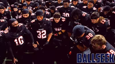 Remembering Oakland Football Legend John Beam